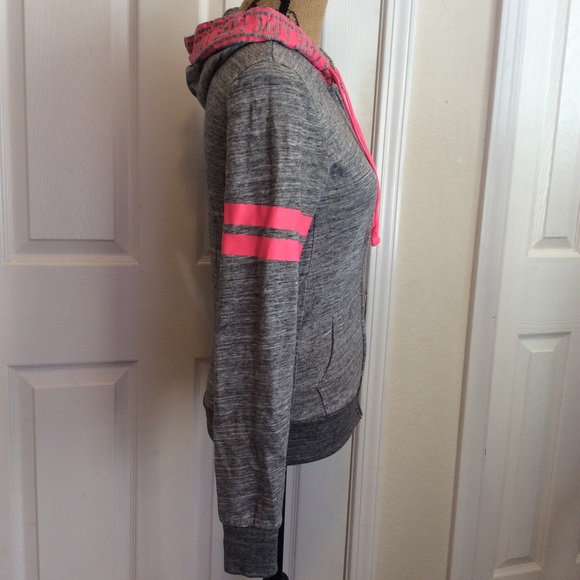 Reflex “Love” zip up light gray hoodie sweater neon pink text junior’s M school - Picture 6 of 14